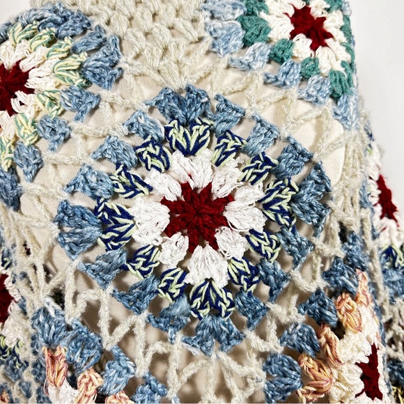 Boho Crochet Patchwork Fringe Poncho New Without Tags - Picture 8 of 10
